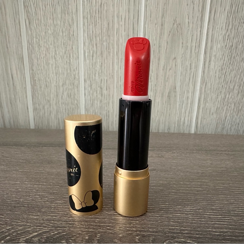 Sephora Minnie Mouse Disney Minnie's Perfect Red Lipstick